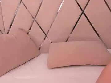 allyson22andy – webcam model profile photo Image 6