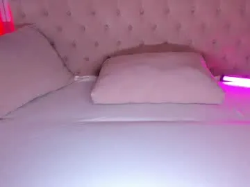 allyson22andy – webcam model profile photo Image 9