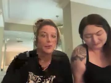 husa_Malikaa – webcam model profile photo Image 3