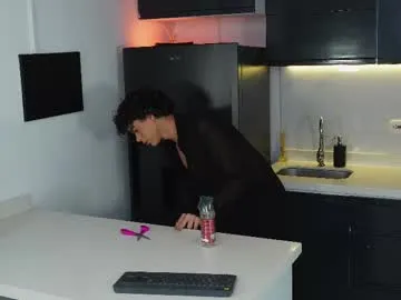 desitease – webcam model profile photo Image 17