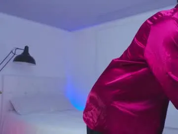 desitease – webcam model profile photo Image 4