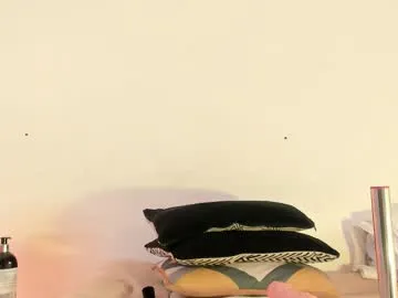 kittywoodyluv – webcam model profile photo Image 16