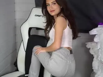 VictoriAthena – webcam model profile photo Image 4