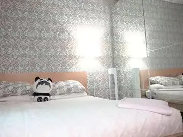 Ba9new_1028 – webcam model profile photo Image 9