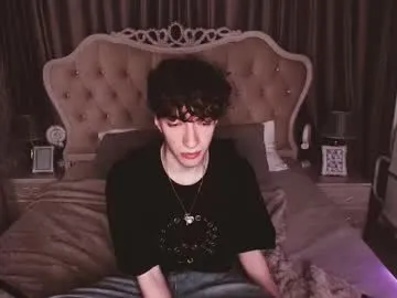 Ttixmila – webcam model profile photo Image 6