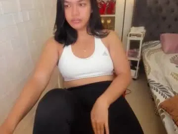 oh_nina – webcam model profile photo Image 9