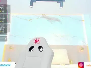 Yui-Ch06 – webcam model profile photo Image 12