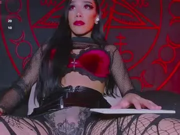 stussy3325 – webcam model profile photo Image 9