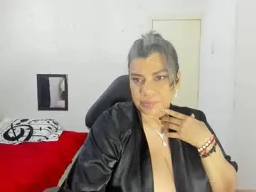 l1l_lola – webcam model profile photo Image 18