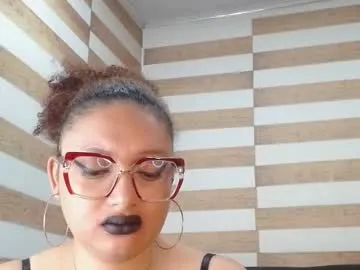 andrea_camila – webcam model profile photo Image 11