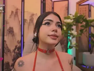 violetevanz – webcam model profile photo