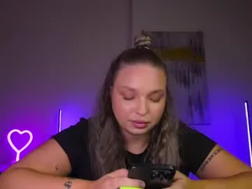 viollasinzz Image 12