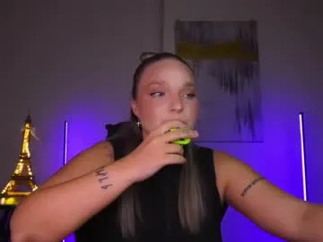 viollasinzz Image 15