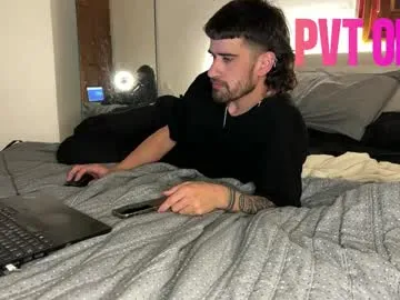 LoveOnStream – webcam model profile photo Image 16