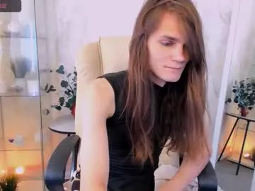 seraphine23 – webcam model profile photo Image 11