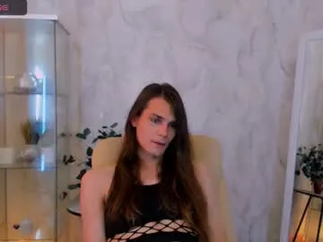 seraphine23 – webcam model profile photo Image 13