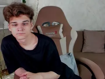 taitehambelton – webcam model profile photo Image 2