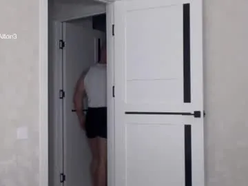 arieel__722 – webcam model profile photo Image 15