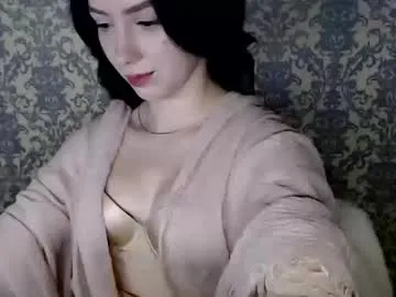 Love_bitess – webcam model profile photo Image 10