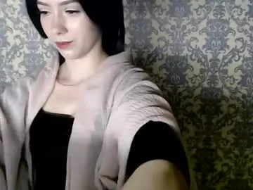 Love_bitess – webcam model profile photo Image 9