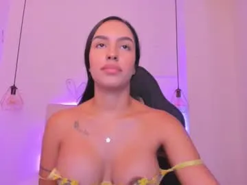 reaowna___ – webcam model profile photo Image 4