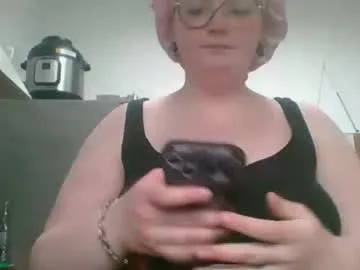 yungnotinnocent – webcam model profile photo