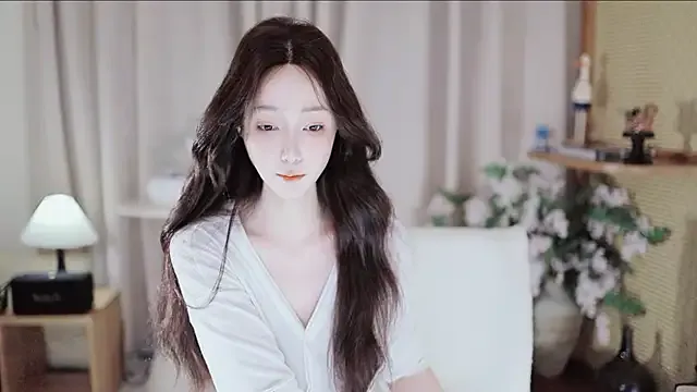 77momomo – webcam model profile photo Image 5