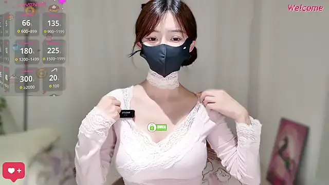 tassiarauj – webcam model profile photo Image 14