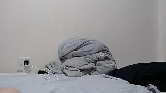 Bella-999 – webcam model profile photo Image 4