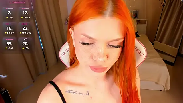 Lusty_Rose01 – webcam model profile photo Image 4