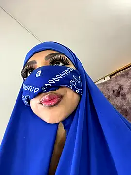 sugarluna69 – webcam model profile photo Image 6