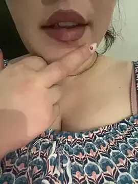ceceliapidcock – webcam model profile photo Image 6