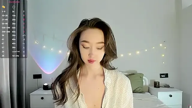 Bikergirl_97 – webcam model profile photo Image 9