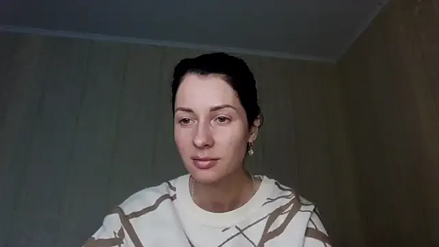 JuicyFruits93 – webcam model profile photo Image 16