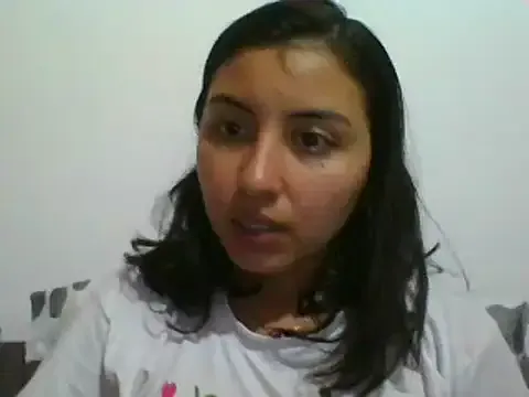 AngelinaTeller – webcam model profile photo Image 4