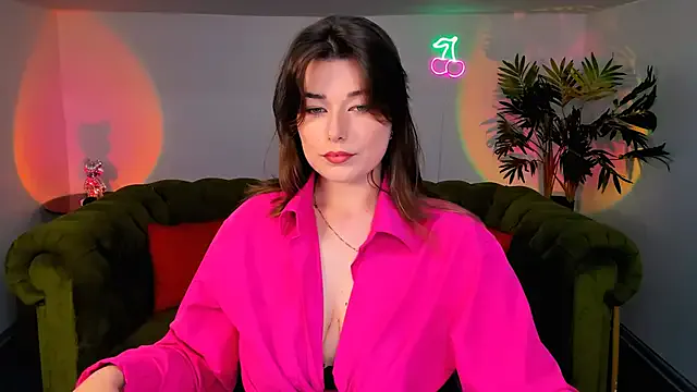 DoriDeluxe66 – webcam model profile photo Image 2