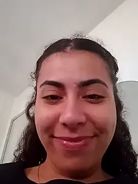 Priyajaanbaby – webcam model profile photo Image 3