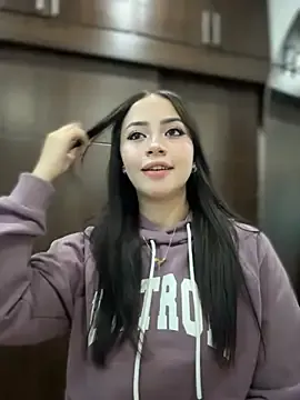 -veranito- – webcam model profile photo Image 13