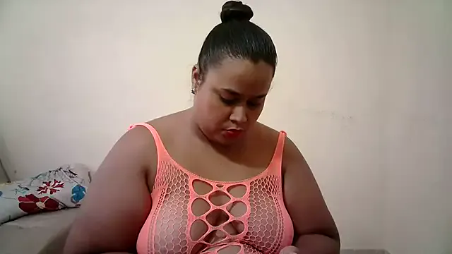 V-Hot-Sweti – webcam model profile photo Image 12