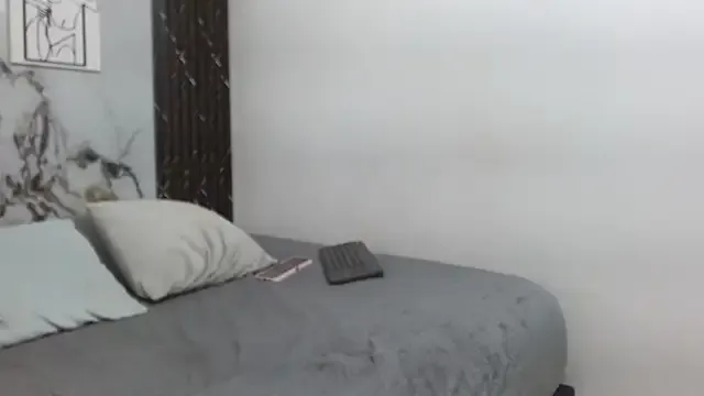 EmiliaCouple – webcam model profile photo Image 17