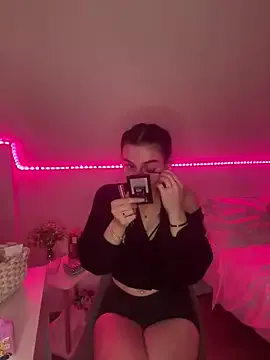 Milina123456 – webcam model profile photo Image 11