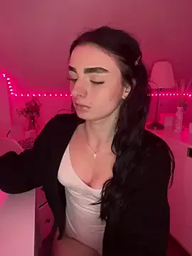 Milina123456 – webcam model profile photo Image 19