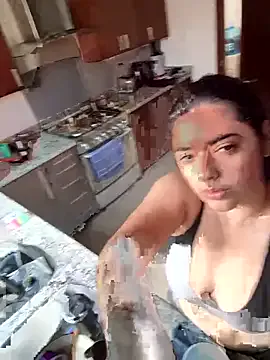 _Alicee_1 – webcam model profile photo Image 19