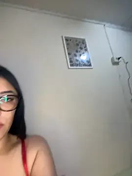 oh_nina – webcam model profile photo Image 6