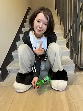 alissa_wxw – webcam model profile photo Image 11