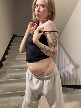 alissa_wxw – webcam model profile photo Image 3