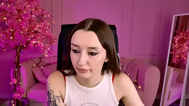 RollingGirls – webcam model profile photo Image 19