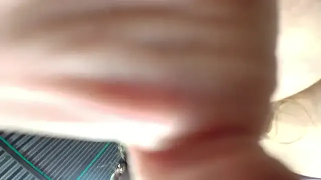 milla_bella – webcam model profile photo Image 3