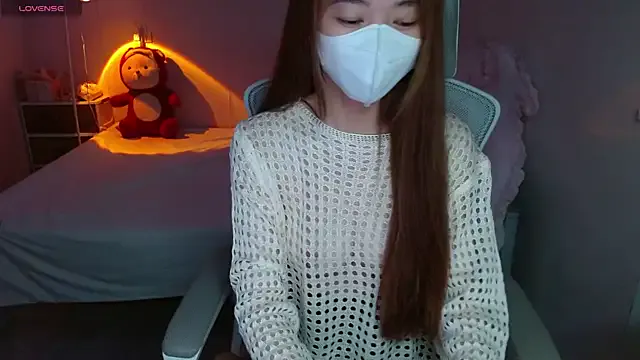 Crystallana – webcam model profile photo Image 10