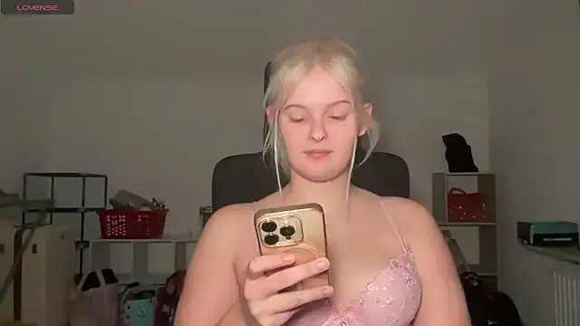 Allylove03 Image 19